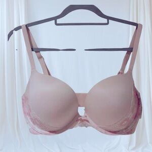 Victoria Secret’s Dream Angel Elegant Lace Bra Size 36D